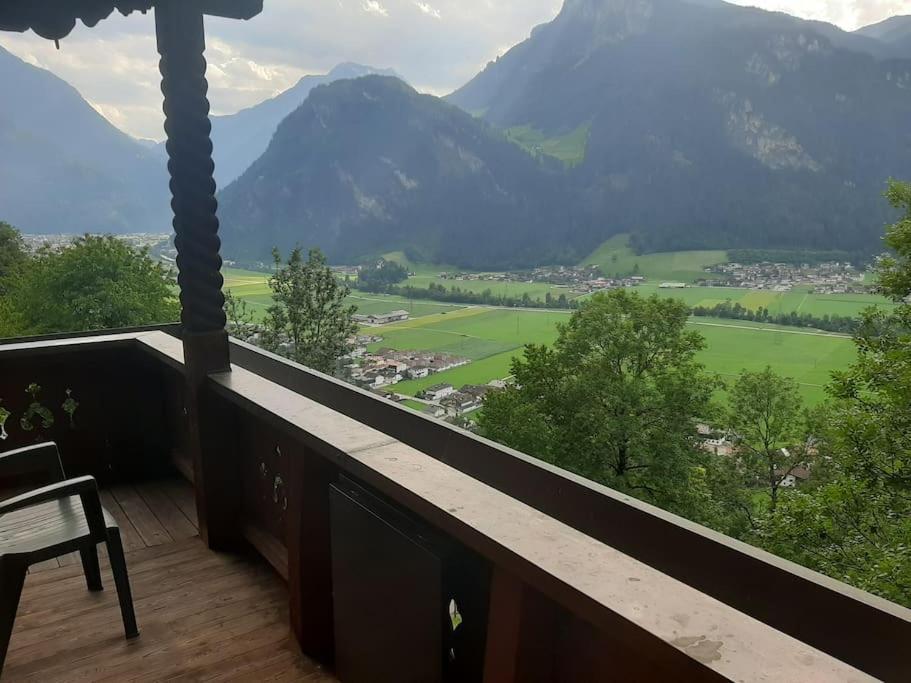 Alpine Cottage With Exceptional View Mayrhofen Eksteriør bilde